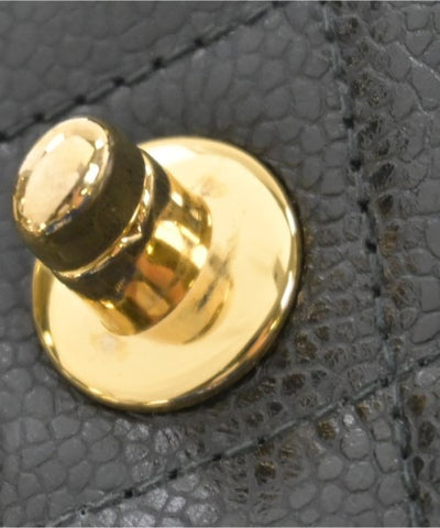 CHANEL Shoulder bags