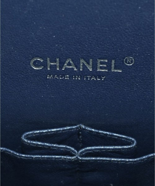 CHANEL Shoulder bags