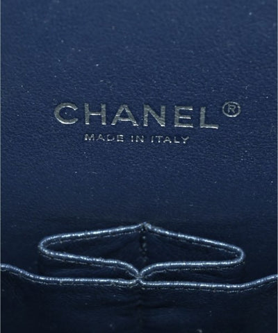 CHANEL Shoulder bags