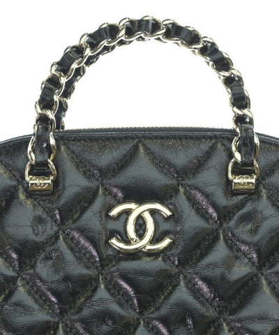 CHANEL Shoulder bags