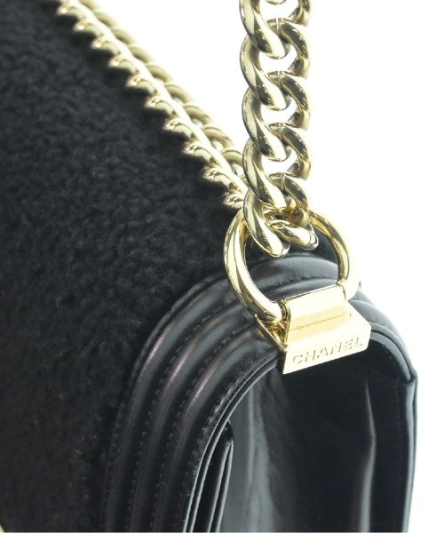 CHANEL Shoulder bags