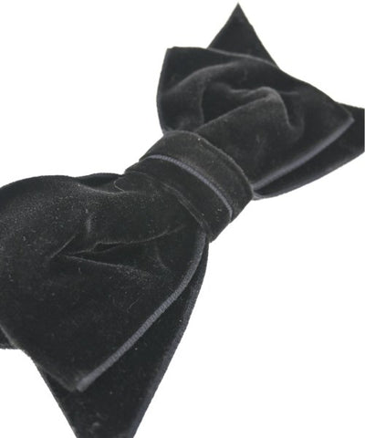 CHANEL Brooches/Corsages