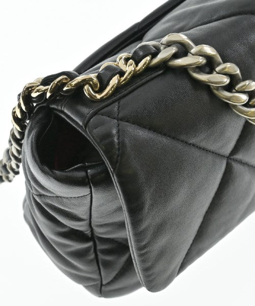 CHANEL Shoulder bags