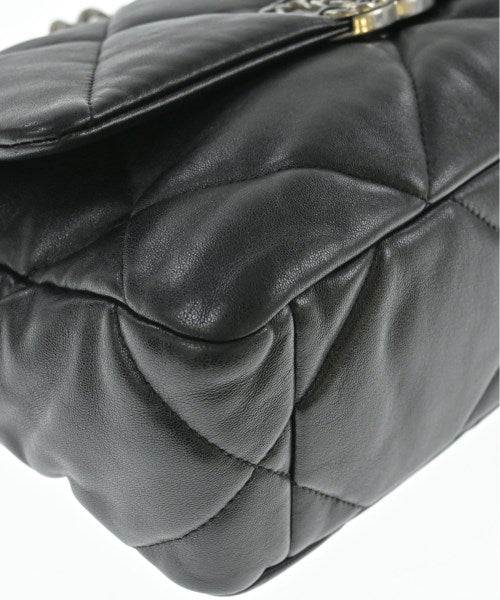 CHANEL Shoulder bags