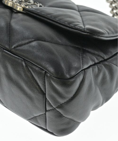 CHANEL Shoulder bags