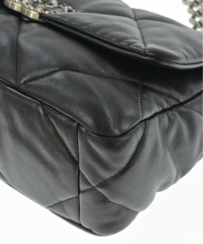 CHANEL Shoulder bags