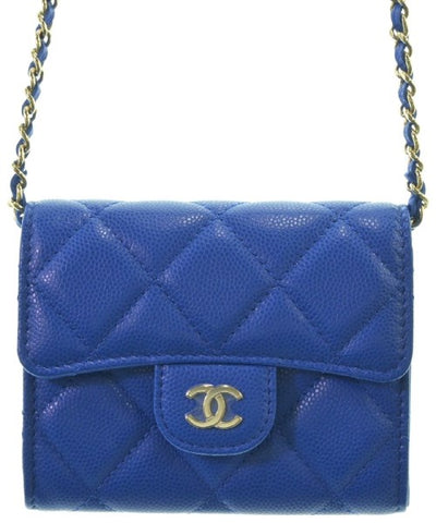 CHANEL Shoulder bags