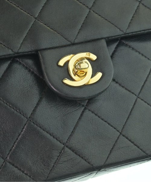 CHANEL Shoulder bags