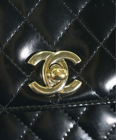CHANEL Shoulder bags