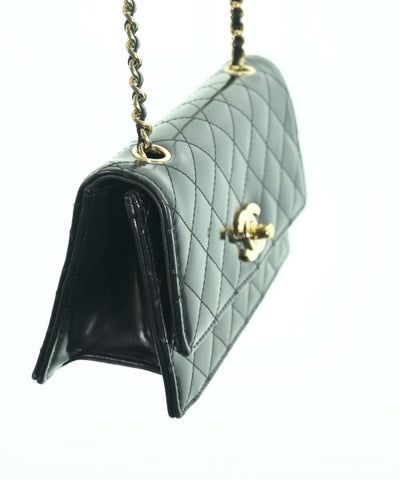 CHANEL Shoulder bags