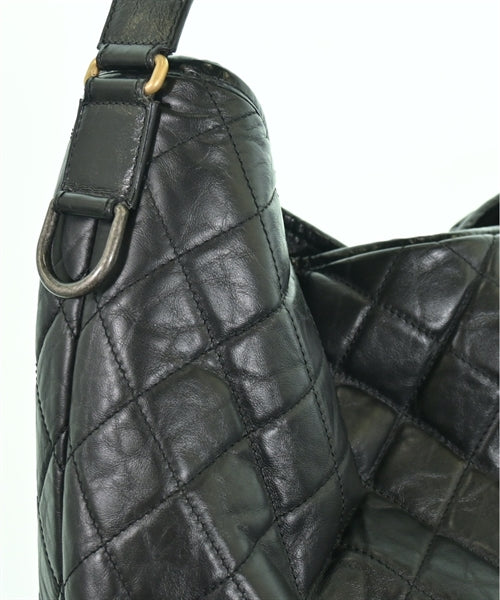 CHANEL Shoulder bags