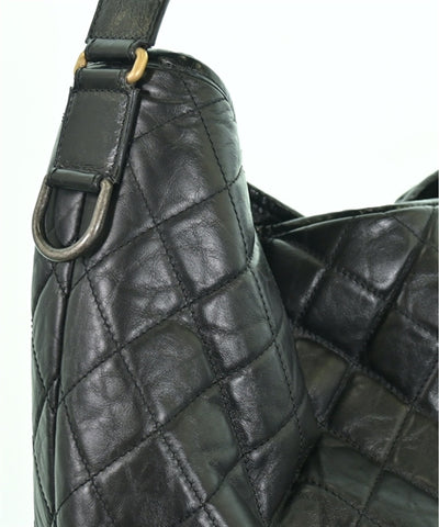 CHANEL Shoulder bags