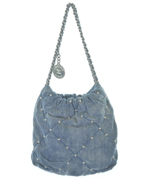 CHANEL Shoulder bags