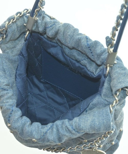 CHANEL Shoulder bags