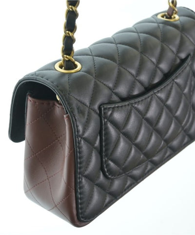 CHANEL Shoulder bags