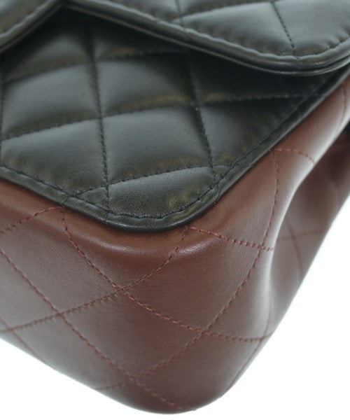 CHANEL Shoulder bags