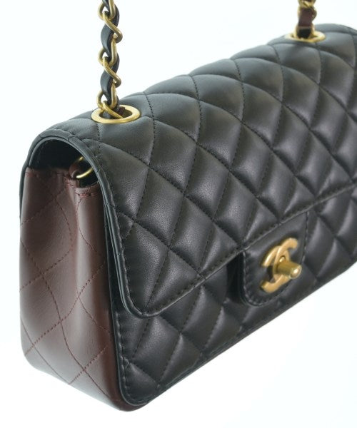 CHANEL Shoulder bags