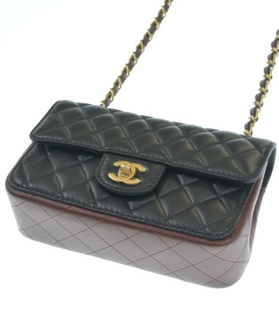 CHANEL Shoulder bags