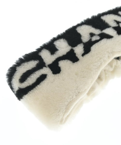 CHANEL Hair accessories