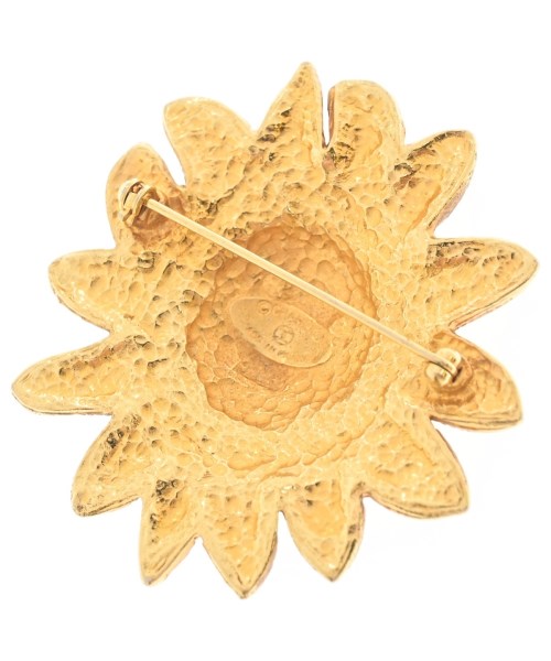CHANEL Brooches/Corsages