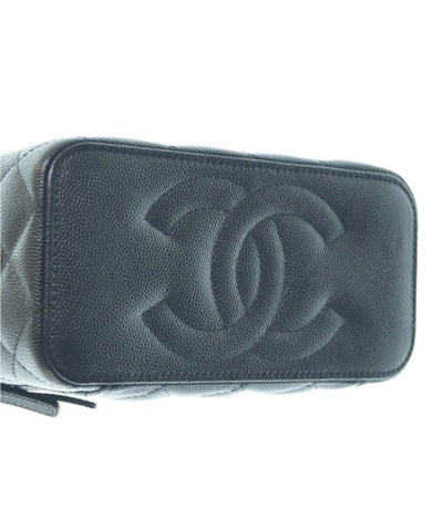 CHANEL Shoulder bags