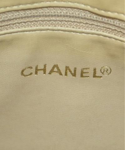 CHANEL Shoulder bags