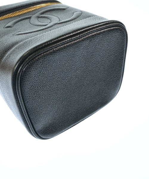 CHANEL Shoulder bags