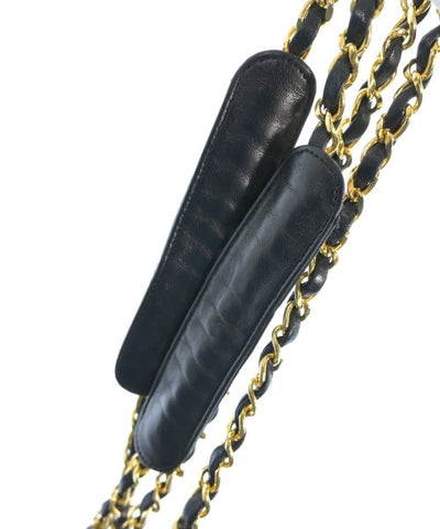 CHANEL Shoulder bags