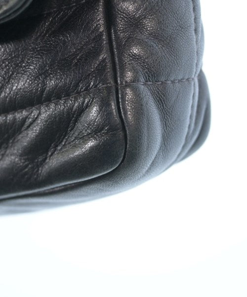 CHANEL Shoulder bags