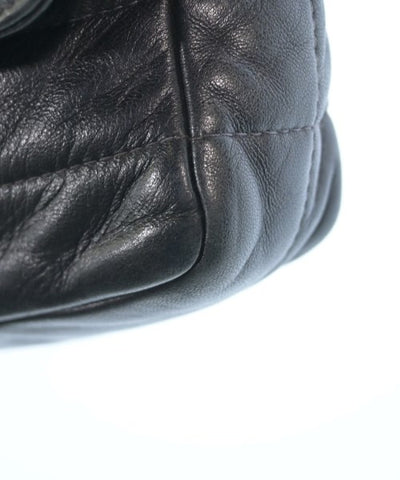 CHANEL Shoulder bags