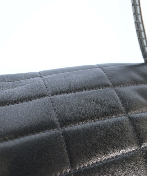 CHANEL Shoulder bags