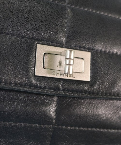 CHANEL Shoulder bags