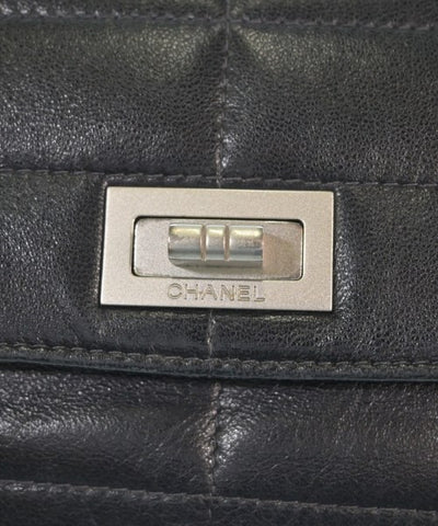 CHANEL Shoulder bags