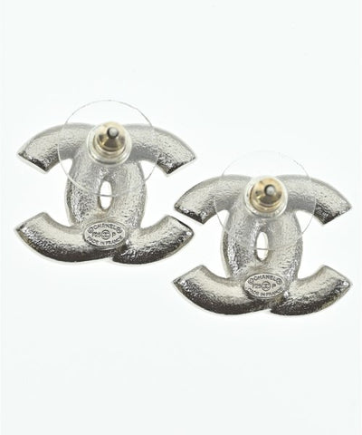 CHANEL Pierces