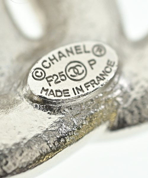 CHANEL Pierces