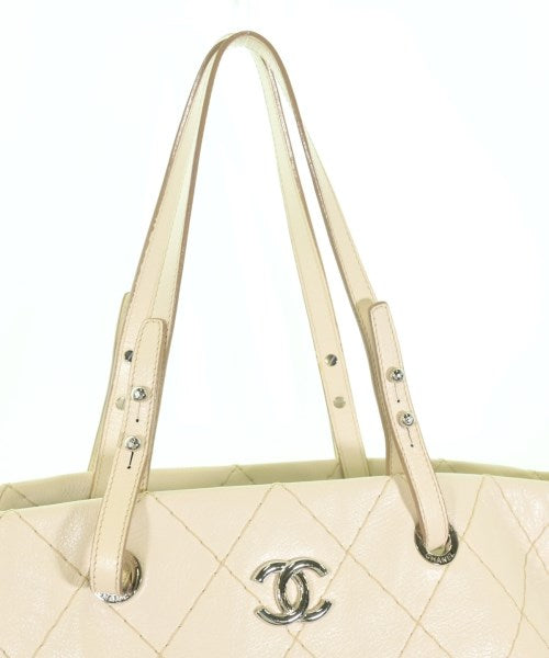 CHANEL Totes