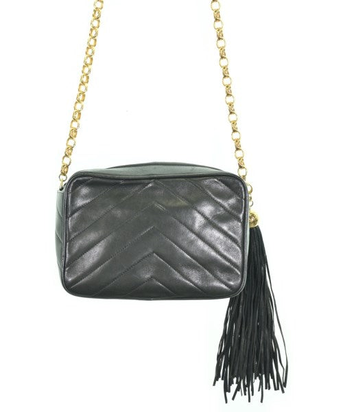 CHANEL Shoulder bags