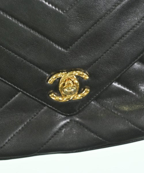 CHANEL Shoulder bags