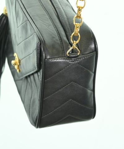 CHANEL Shoulder bags