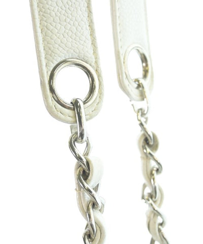 CHANEL Shoulder bags