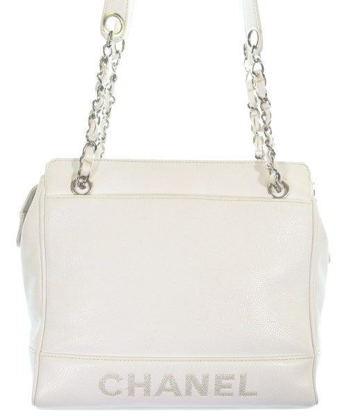 CHANEL Shoulder bags