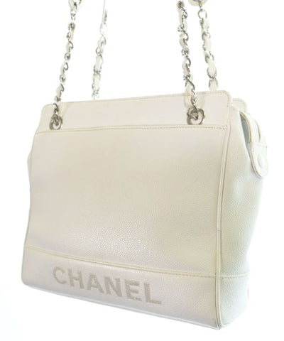 CHANEL Shoulder bags