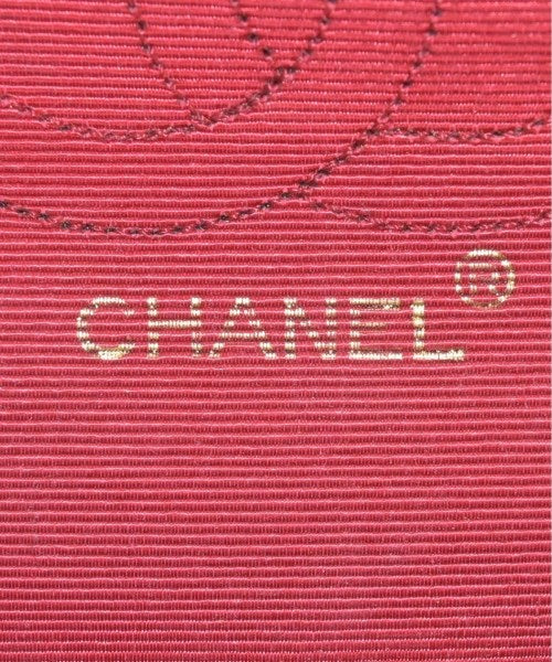 CHANEL Shoulder bags