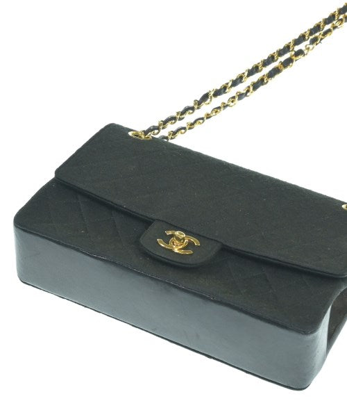 CHANEL Shoulder bags