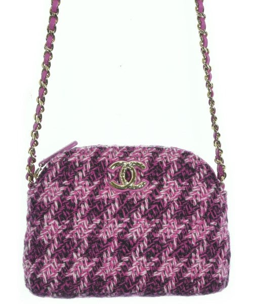 CHANEL Shoulder bags