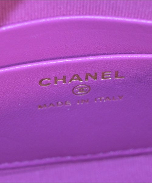 CHANEL Shoulder bags