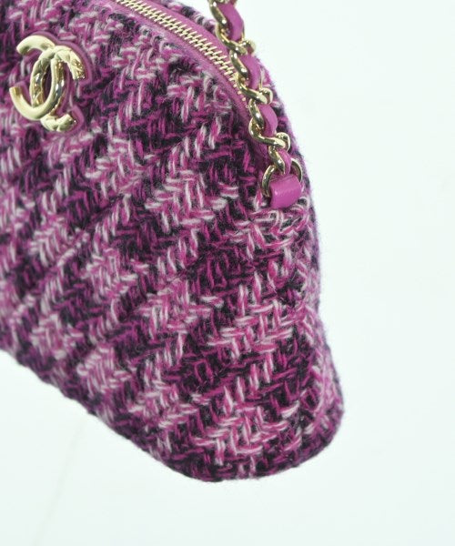 CHANEL Shoulder bags