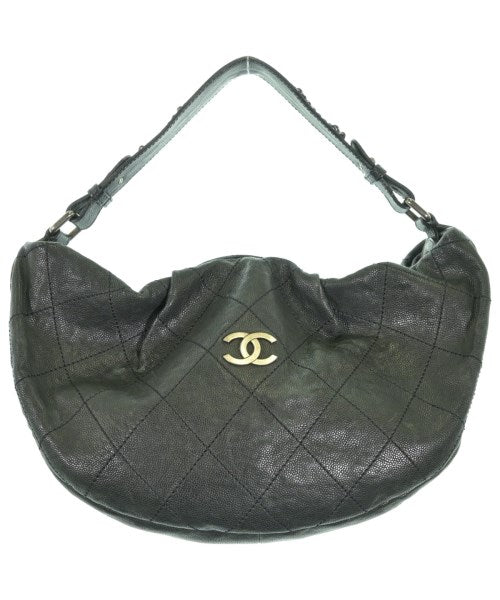 CHANEL Shoulder bags