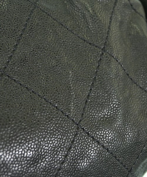 CHANEL Shoulder bags