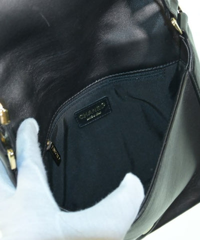 CHANEL Shoulder bags